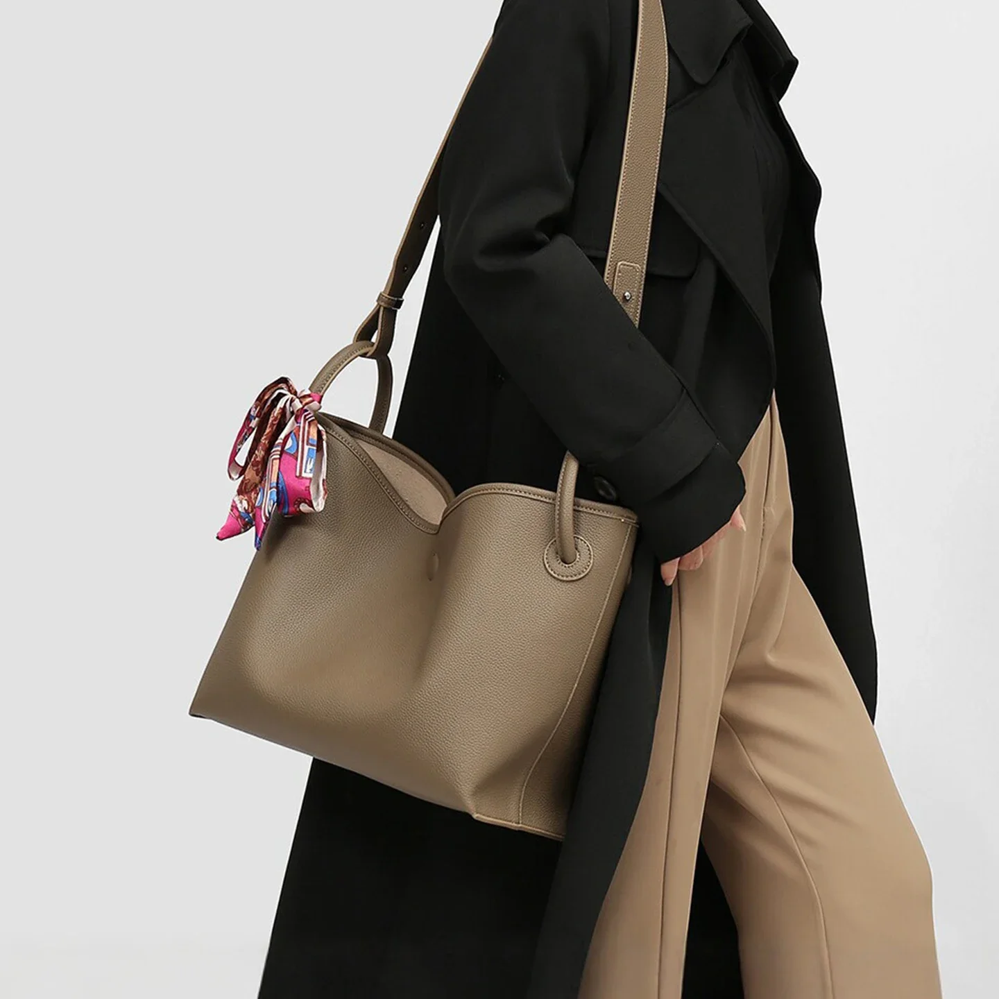 Lekka, luksusowa, wysokiej kla – Luxury Bags China recenzja i cena